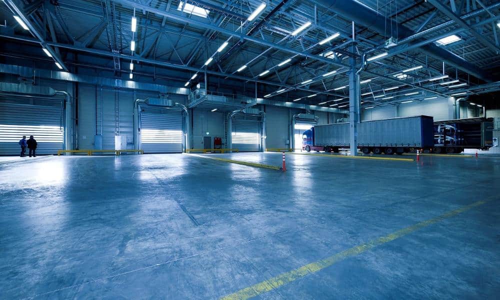 Najnowsze technologie w automatyzacji magazynów